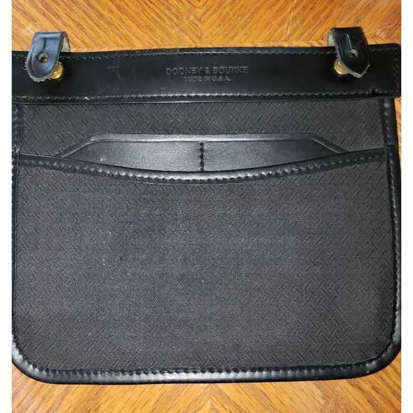 Dooney & Bourke Vintage, Leather, Bucket Purse - Excellent Condition! - Picture 9 of 12